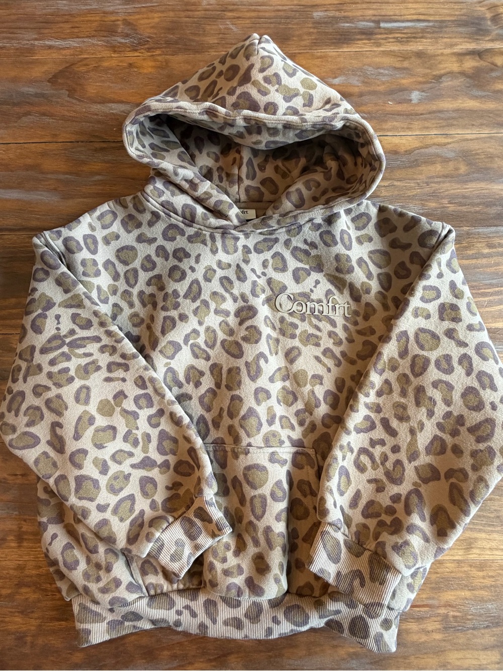 Comfort Kids Leopard-Print Hoodie - Taupe